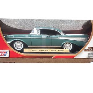 Motor Max 1957 Chevy Bel Air Die Cast Model NIB